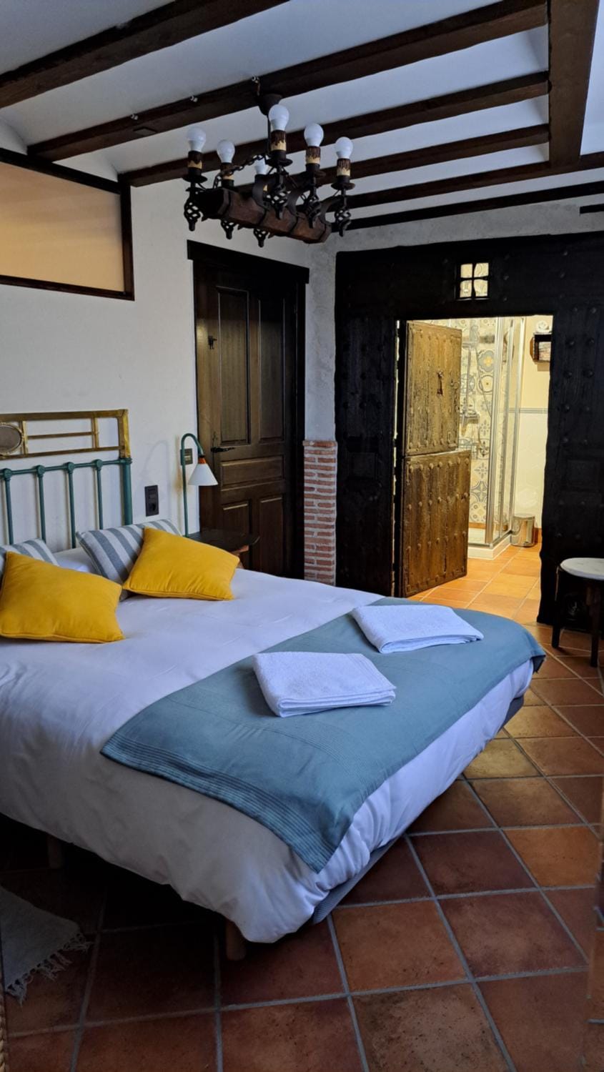 Casa Rural LA BODEGA Apartment in Community of Madrid