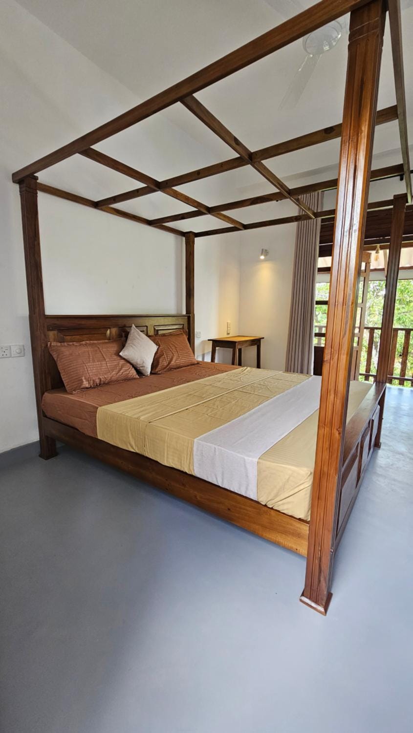 Pearl Gardens Midigama Hotel in Southern Province