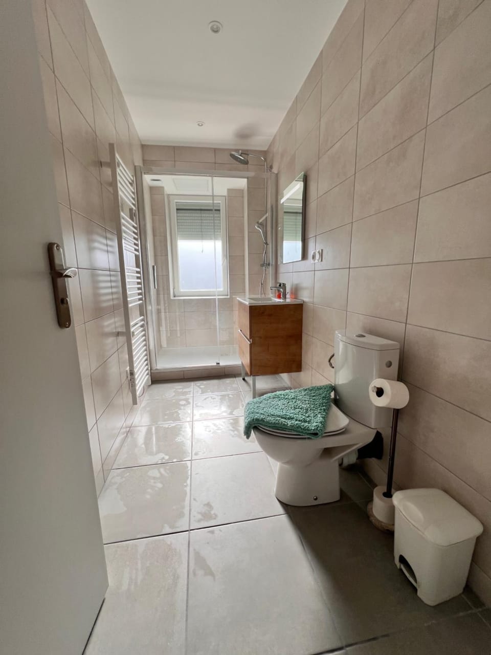 Shower, Bathroom
