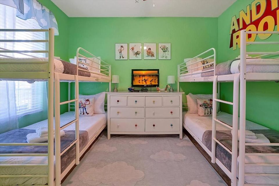 Best Family Friendly Spot at Windsor Hills Apartment in Windsor Hills