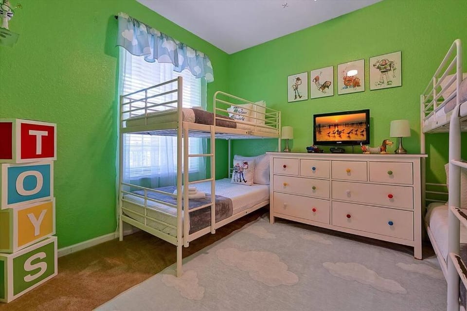 Best Family Friendly Spot at Windsor Hills Apartment in Windsor Hills
