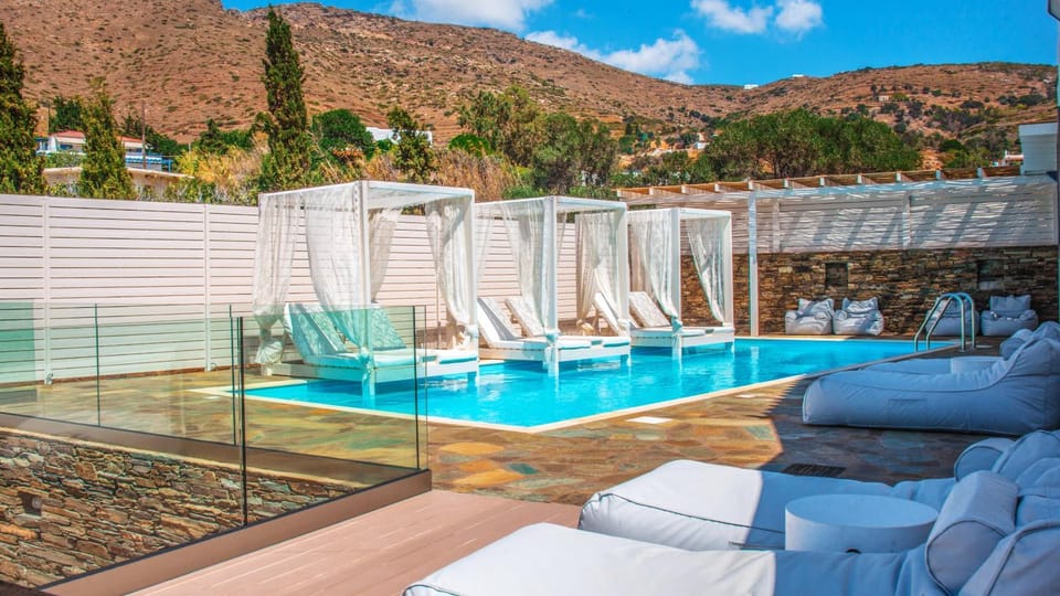 Day, Mountain view, Pool view, Swimming pool, sunbed
