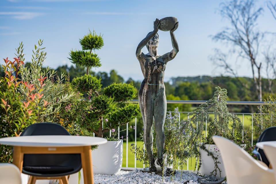 View (from property/room), Balcony/Terrace