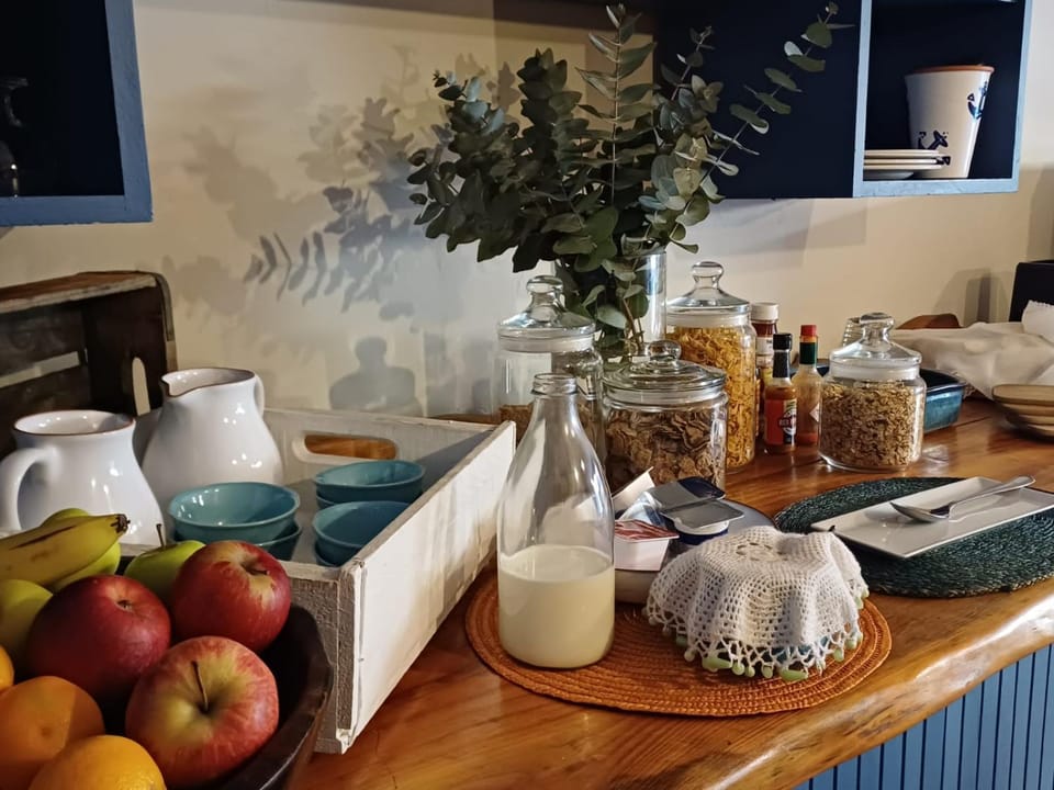 Food and drinks, Food, Breakfast, Drinks