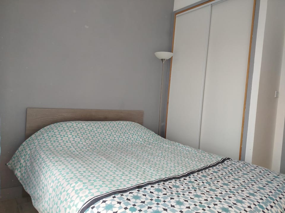 Bed, Bedroom, wardrobe