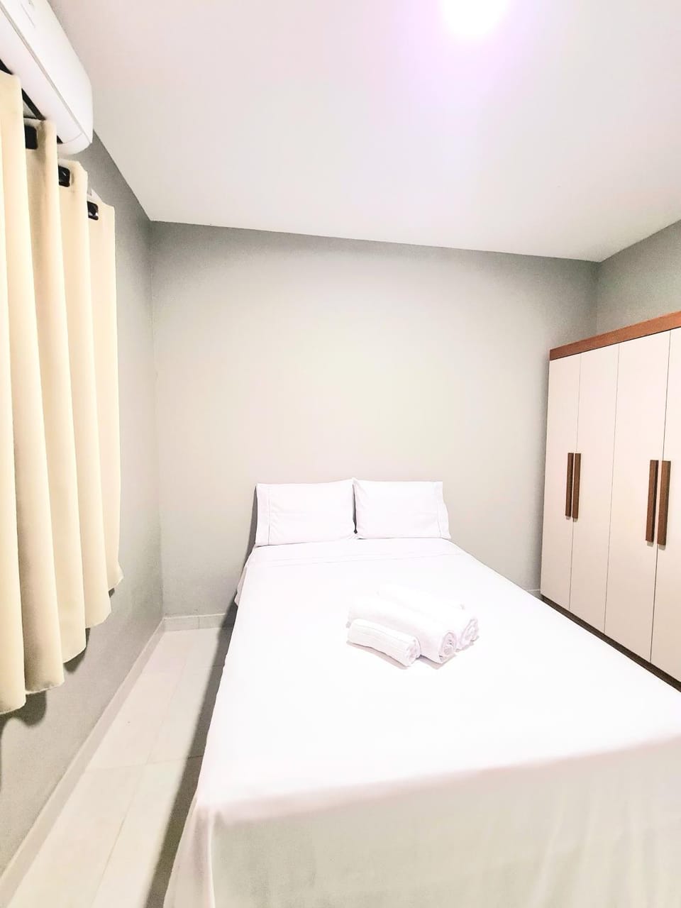 Bed, Photo of the whole room, Bedroom, towels, wardrobe