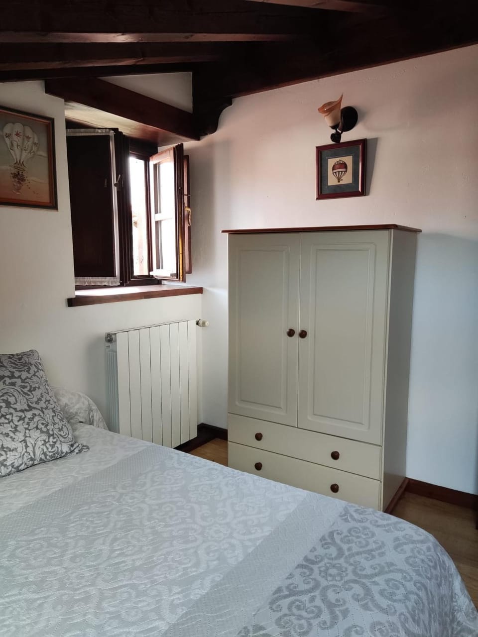 Apartamentos LLave de Santillana Apartment in Santillana del Mar