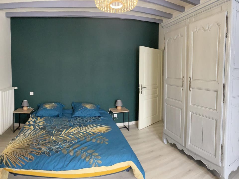 Maison spacieuse près du Mans et Tours, idéale pour famille, avec terrasse, jardin et parking - FR-1-410-425 House in Pays de la Loire