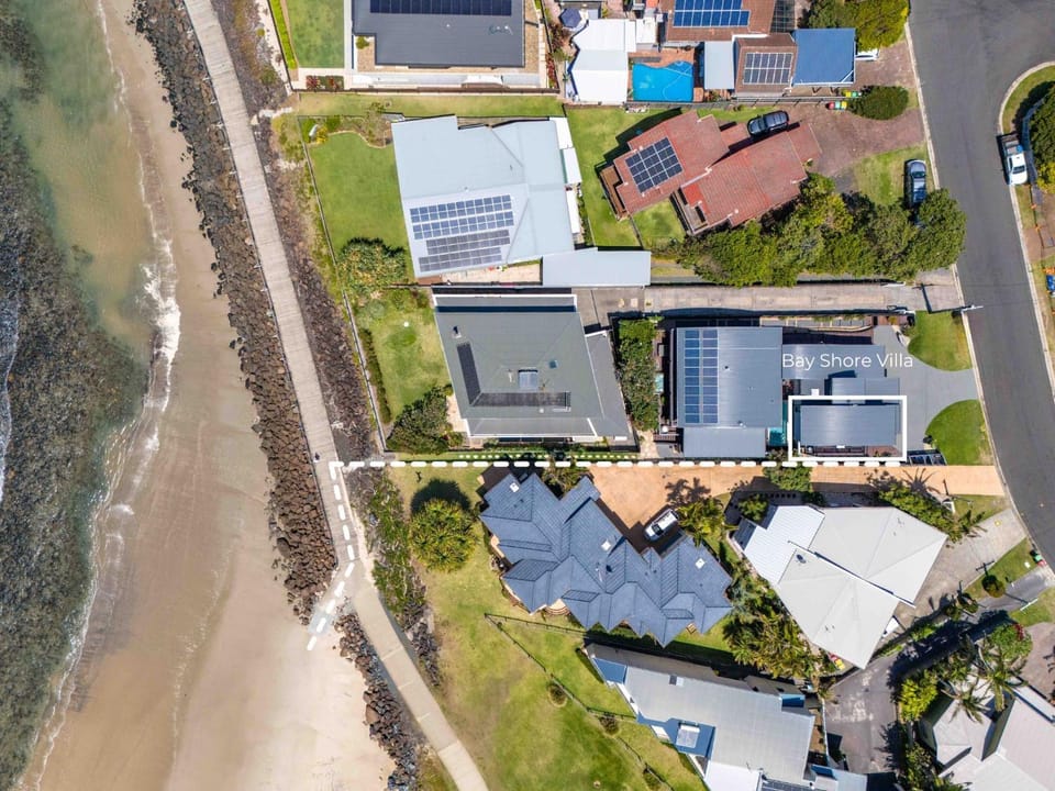 Bay Shore Villa Apartment in Lennox Head