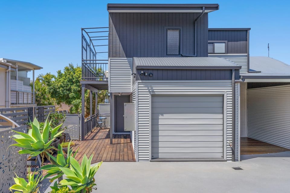 Bay Shore Villa Apartment in Lennox Head