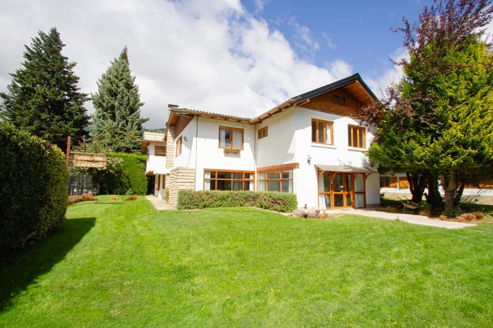 Hostería Carelhue Bed and Breakfast in San Carlos Bariloche