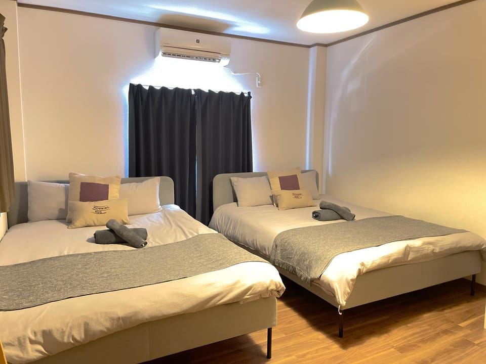 Bed, Bedroom, air conditioner