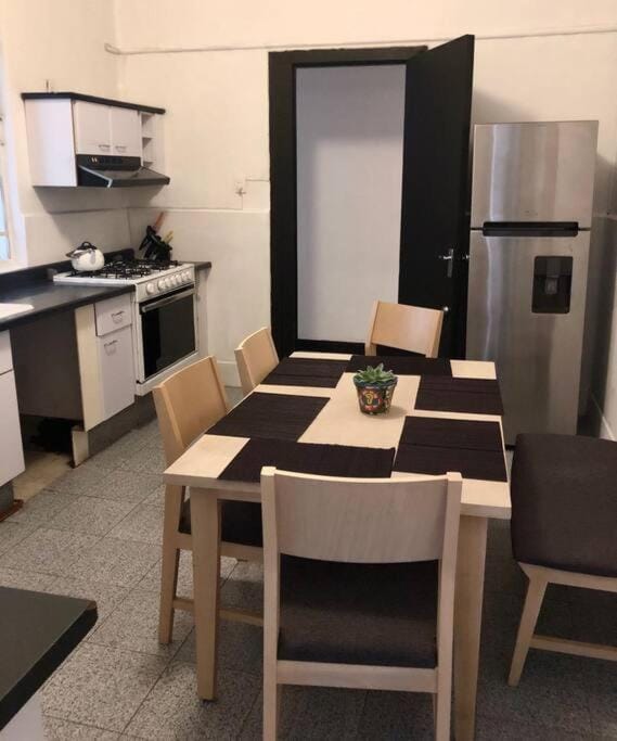 C3 Cuarto con terraza en Condesa Vacation rental in Mexico City