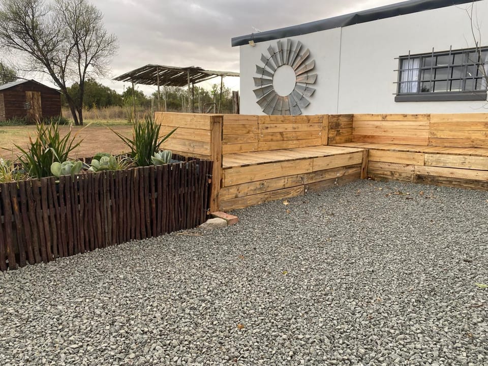 Day, Seating area, Garden view