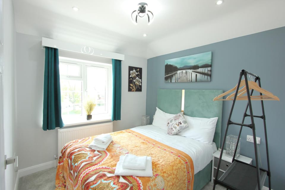 Bed, Bedroom