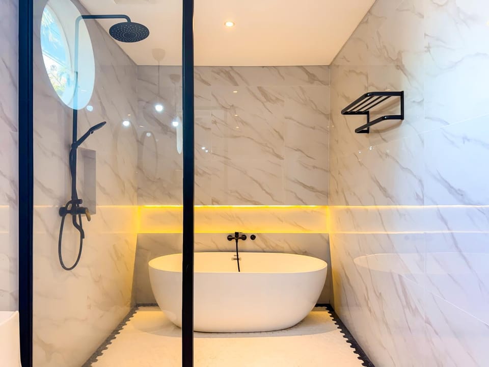 Bathroom, Bath