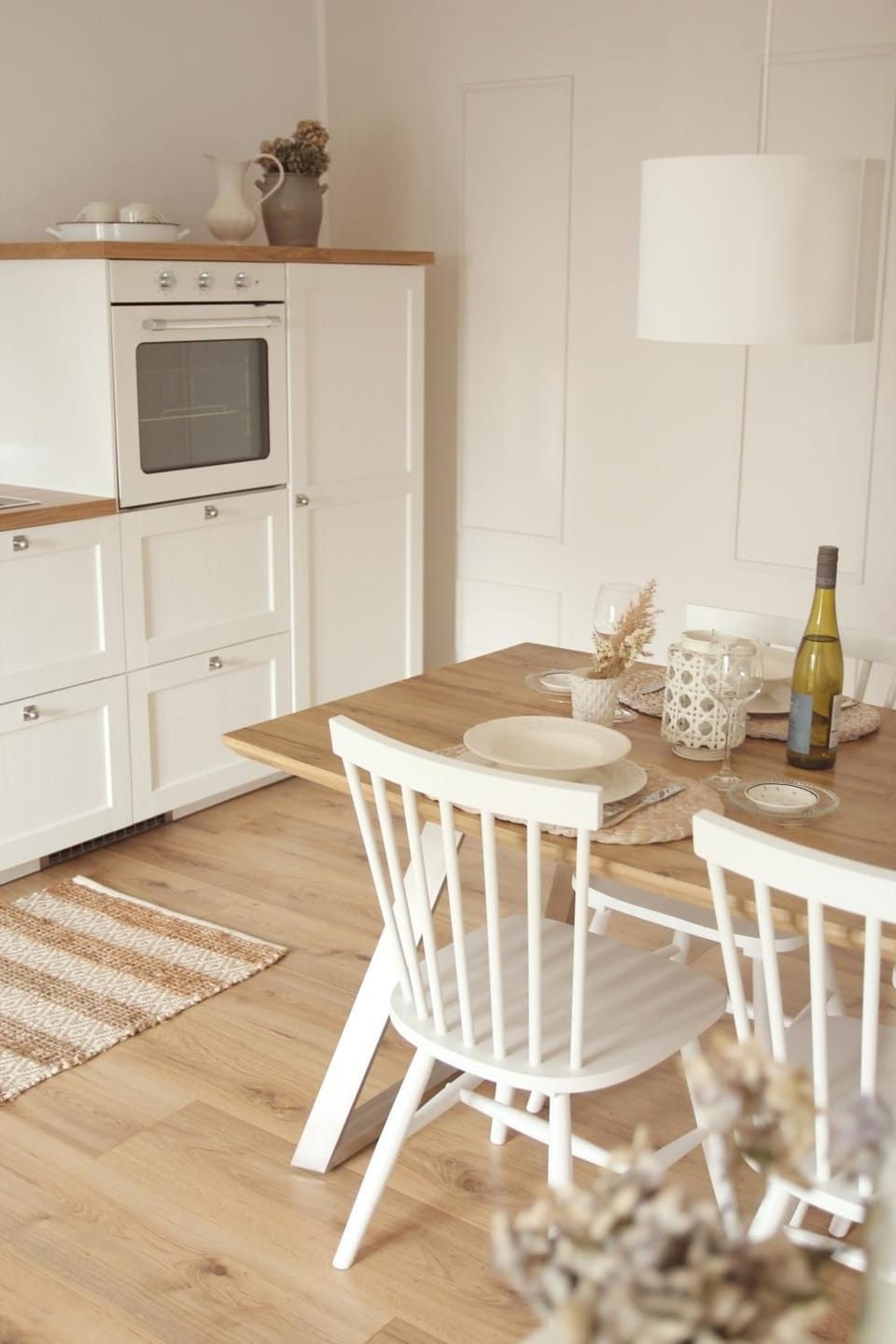 Kitchen or kitchenette, Dining area, pet friendly