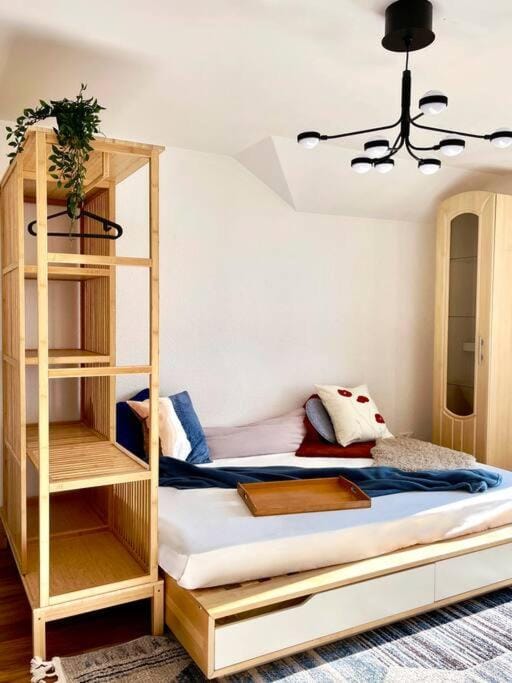 Bed, Bedroom, wardrobe