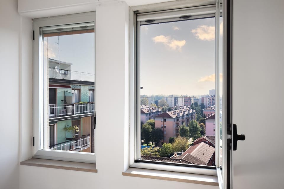 Day, View (from property/room), City view
