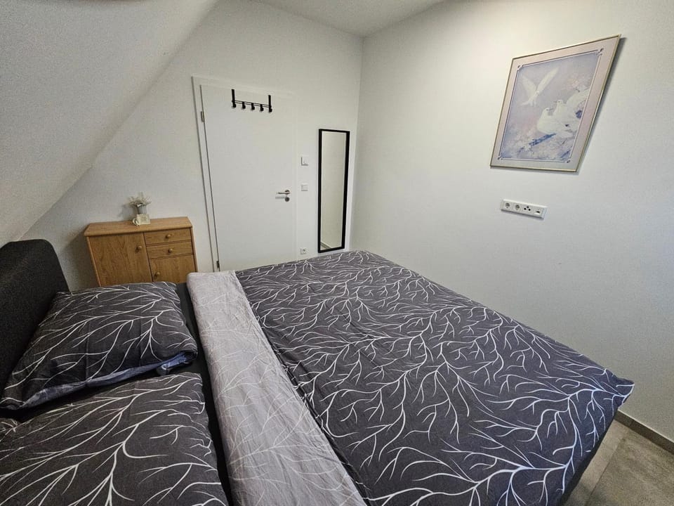 Property building, Living room, Bedroom