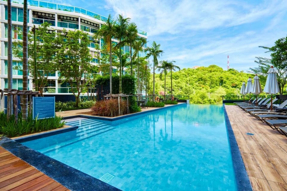 Swimming pool, Swimming pool, sunbed