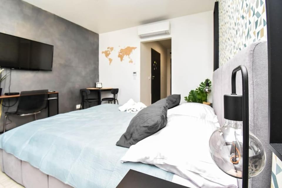 EASY RENT Apartments- Smart 705, 24h Check-in Apartment in Masovian Voivodeship