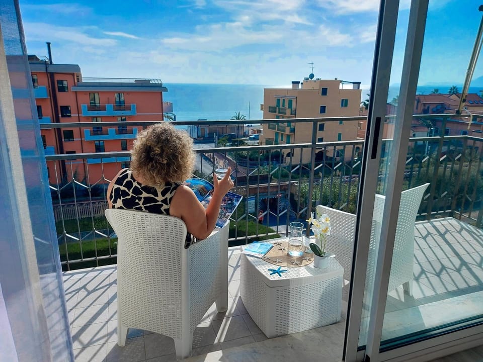 Patio, Sea view