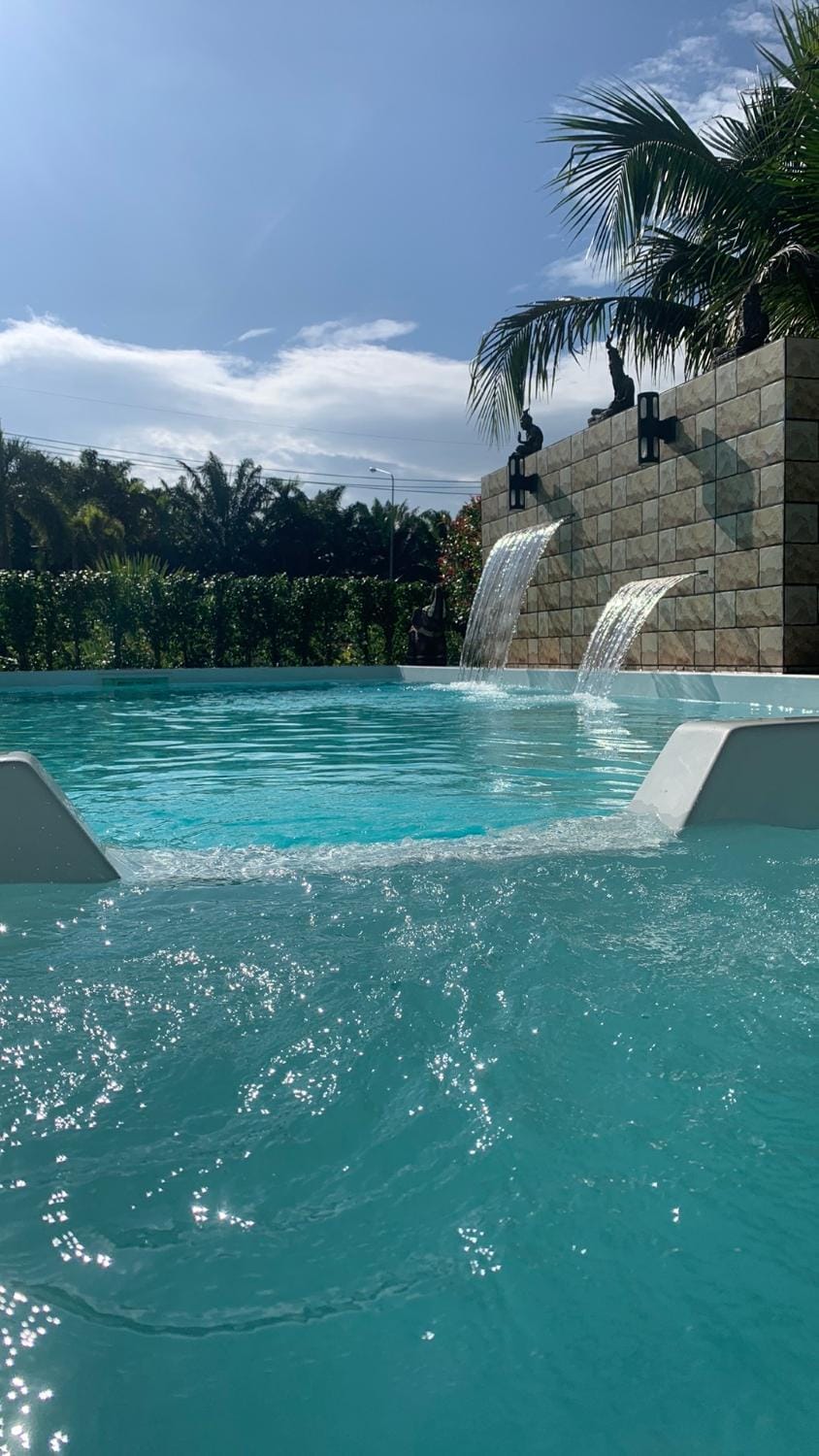 Swimming pool, Swimming pool