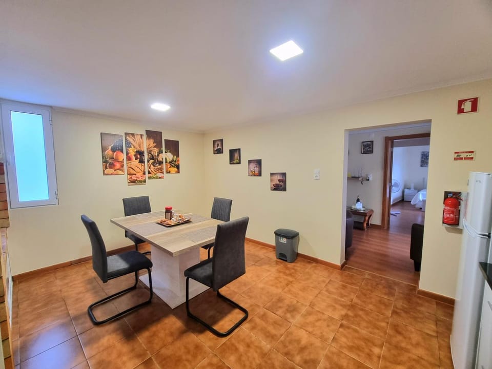 Winter, Kitchen or kitchenette, Location, internet, microwave, oven, stove, washing machine, kitchen