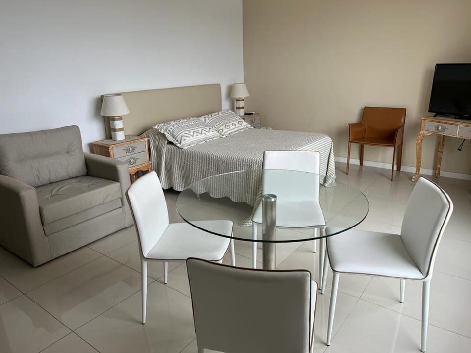 Espectacular Monoambiente Nuevo en Place Lafayette piso 7 Punta del Este Apartment in Punta del Este
