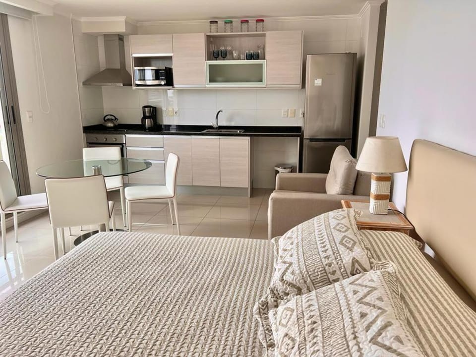 Espectacular Monoambiente Nuevo en Place Lafayette piso 7 Punta del Este Apartment in Punta del Este