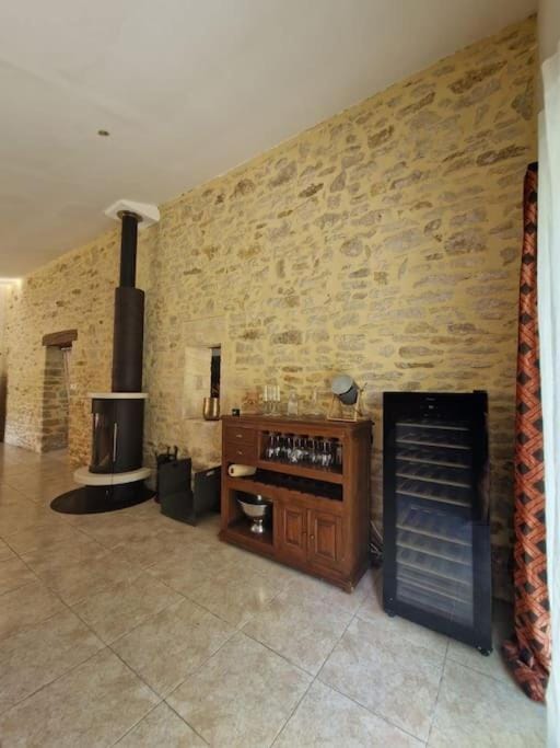Demeure en pierre avec piscine privée Villa in Nouvelle-Aquitaine