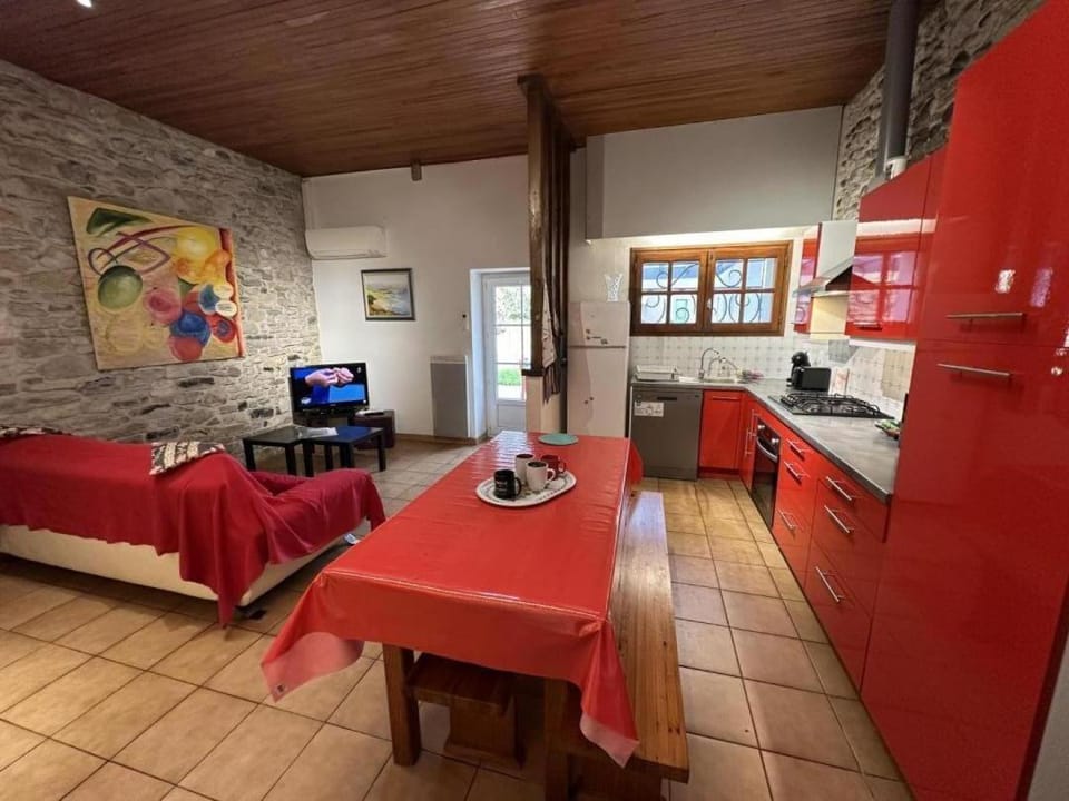 Le zihans House in Nouvelle-Aquitaine
