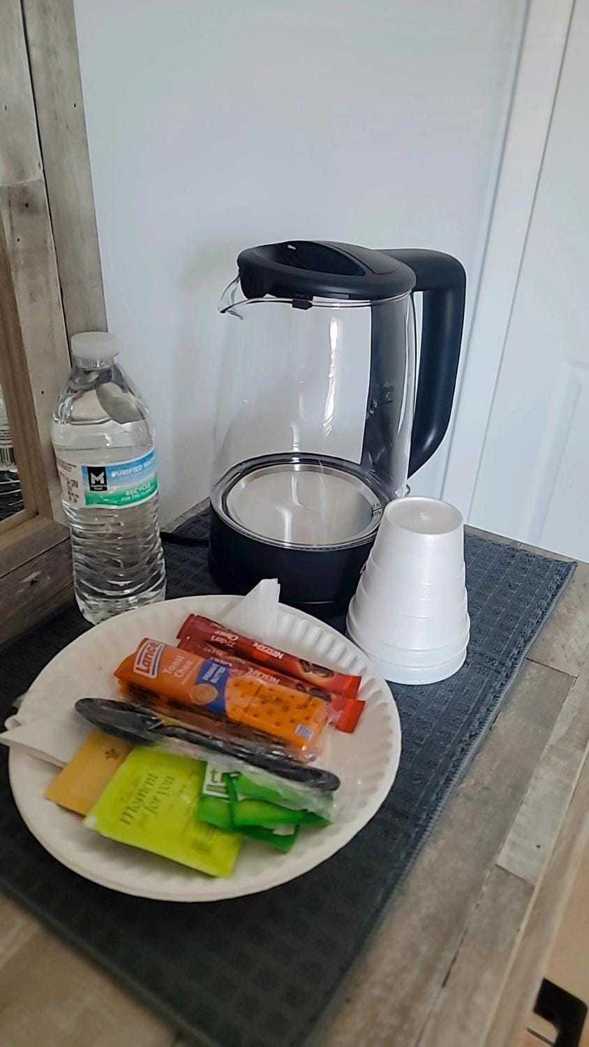 Coffee/tea facilities