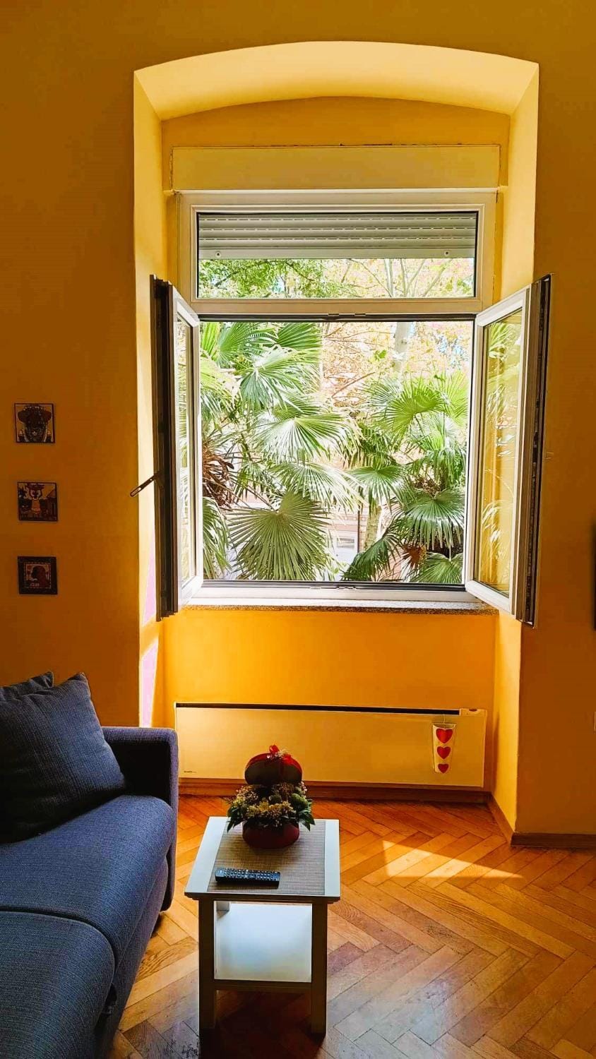 Garden, Seating area, Garden view