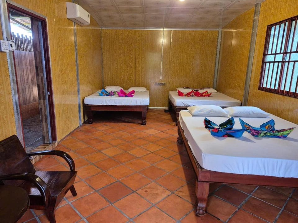 Ngoc Phuong Homestay Vacation rental in Cambodia