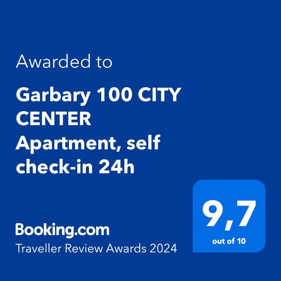 Garbary 100 CITY CENTER Apartment, free parking, self check-in 24h Apartment in Poznan