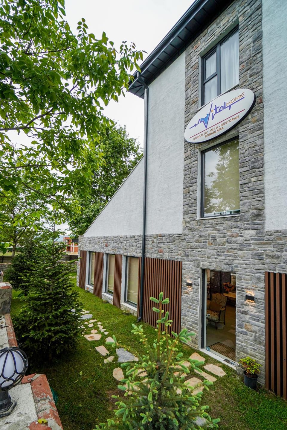 Property building, Spring, Garden, Garden view