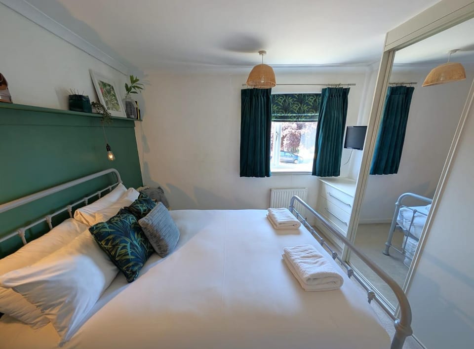 TV and multimedia, Bedroom