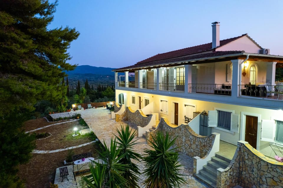 Villa del Capitano Villa in Peloponnese, Western Greece and the Ionian