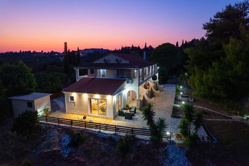 Villa del Capitano Villa in Peloponnese, Western Greece and the Ionian