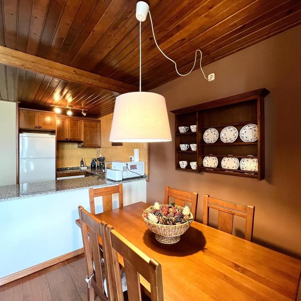 Dining area, Dinner