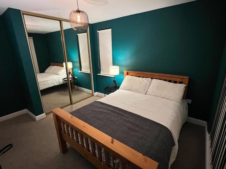 Bed, Bedroom, wardrobe