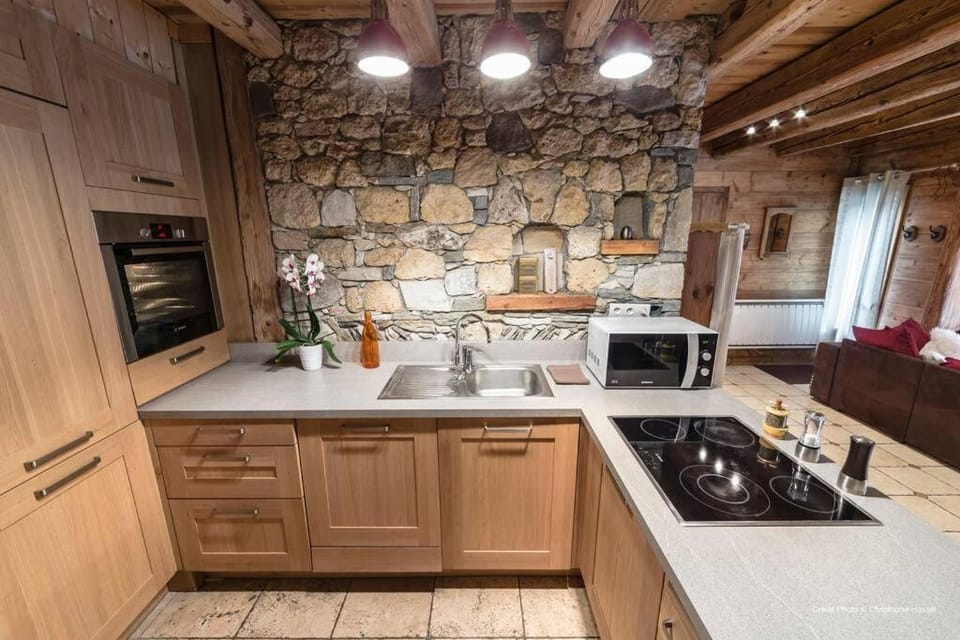 Chalet Ancolie Apartment in Val dIsere