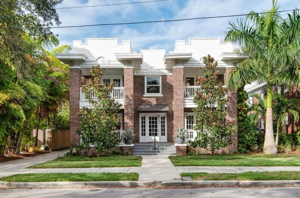 SoHo Escape, Gorgeous Apt in SoHo District Apartment in Tampa