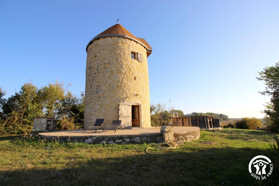Moulin de Salles House in Occitanie