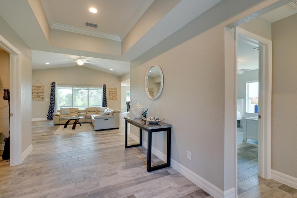 South Gulf Cove Port Charlotte Retreat: Gas Grill House in South Gulf Cove