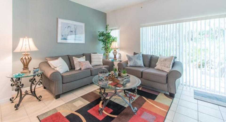 Townhome at Emerald Island Resort House in Four Corners