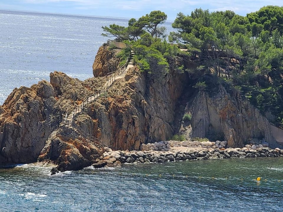 Au BleuRivage - Calanque de Figuières Apartment in Provence-Alpes-Côte d'Azur