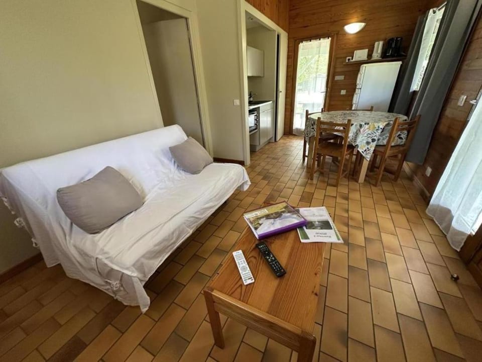 Les ajoncs House in Nouvelle-Aquitaine